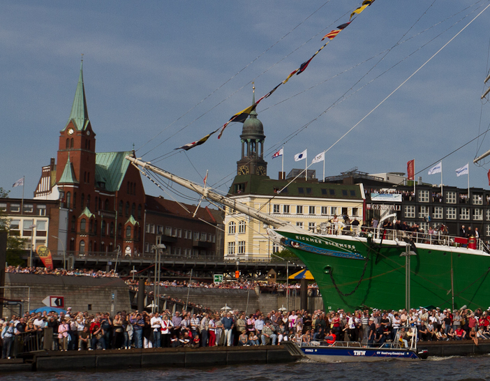 tl_files/Nss/gif/EddaHafenBilder/IMG_1702_michel_rickmerrickmers.jpg